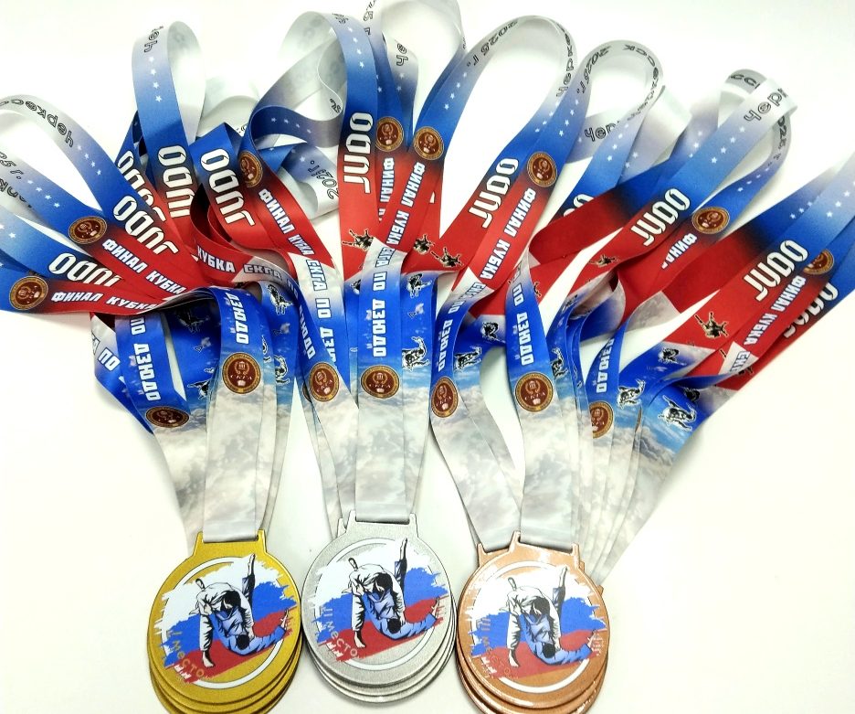 Медали для победителей и призеров IV этапа Кубка Северо-Кавказской государственной академии по дзюдо